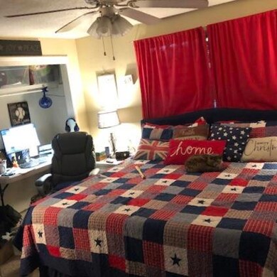 210-220 N Fifth St, Central Point, OR 97502 - photo 5