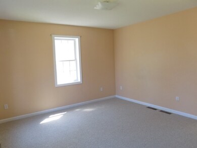 23 Dunhamtown Palmer Rd, Brimfield, MA 01010 - photo 6