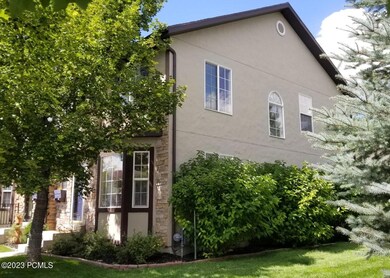 865 E Hamlet Cir S, Midway, UT 84049 - photo 2