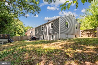 7325 Oliver St, Lanham, MD 20706 - photo 4