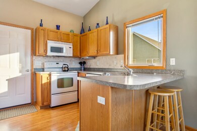 3751 Sussex Ct, Zeeland-34