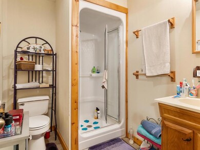 406 Mercury Ct, Granbury, TX 76049 - photo 4