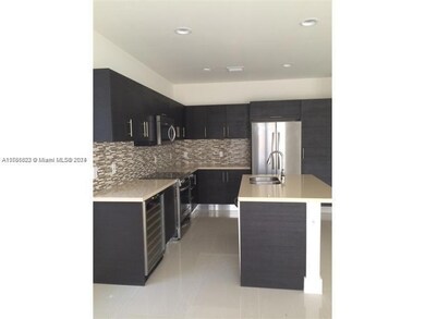 10580 NW 69th Terrace, Doral, FL 33178 - photo 6