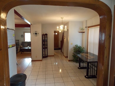 27 Birch St, Ludlow, MA 01056 - photo 5