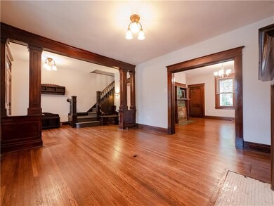 5821 Nicholson St, Pittsburgh, PA 15217 - photo 6