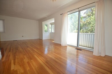 109 Centre St unit A, Brookline, MA 02446 - photo 3