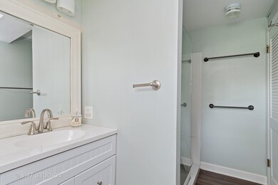 317 W Gartner Rd unit 11, Naperville, IL 60540 - photo 6
