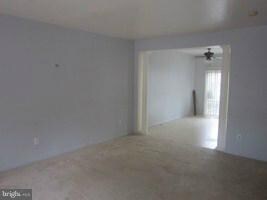 9952 Sherwood Farm Rd, Owings Mills, MD 21117 - photo 5