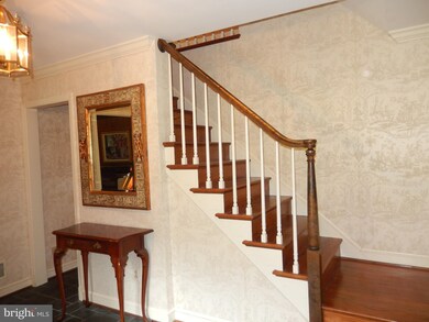 1208 Doves Cove Rd, Towson, MD 21286 - photo 2