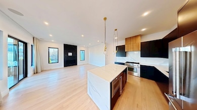 336 Nevada St unit 338, Newton, MA 02460 - photo 3