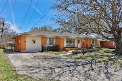 1312 Magnolia St, Gainesville, TX 76240 - photo 7