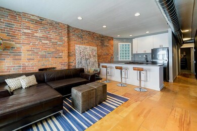 Living, Kitchen