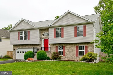 355 Montgomery Cir, Stephens City, VA 22655 - photo 2