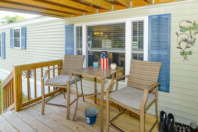 173 Lewiston St, Mechanic Falls, ME 04256 - photo 4