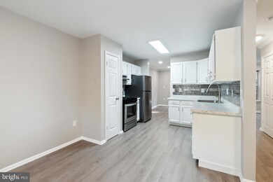 9308 Town Place Dr, Owings Mills, MD 21117 - photo 7