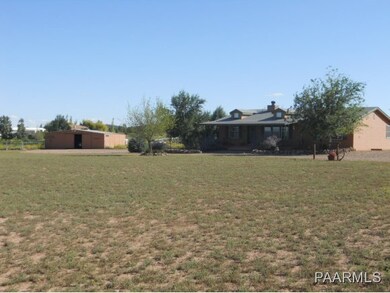 1691 W Rolling Hills Rd, Paulden, AZ 86334 - photo 2