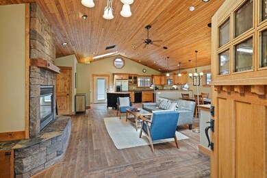 1029 NW 13th St, Bend, OR 97701 - photo 4