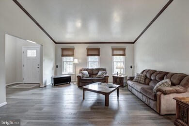 7702 Tower Woods Dr, Springfield, VA 22153 - photo 5