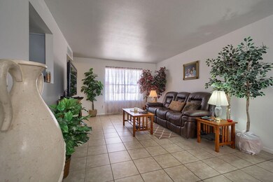 1704 Opossum Cir, Horizon City, TX 79928 - photo 7