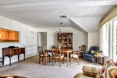 43 Kendall Ave unit 210, Sherborn, MA 01770 - photo 6