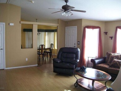 Family room -3
