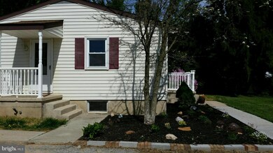 4450 Bartholow Rd, Sykesville, MD 21784 - photo 3