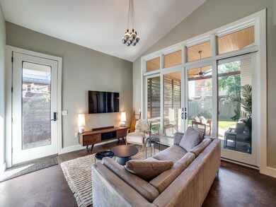 Vaulted ceilings in living room 