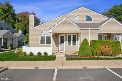 1208 Megans Ln unit E2, Burlington, NJ 08016 - photo 2