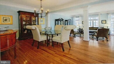 8021 Kidwell Hill Ct, Vienna, VA 22182 - photo 5