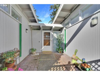Entrance/Foyer