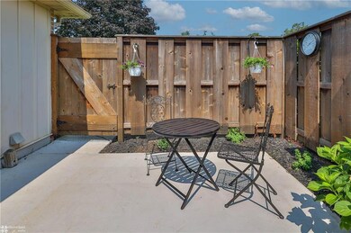 2785 Rolling Green Place unit D424, Macungie, PA 18062 - photo 5