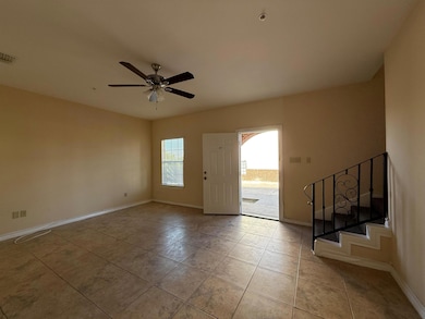 4246 Dorel Dr unit 27, Laredo, TX 78043 - photo 3