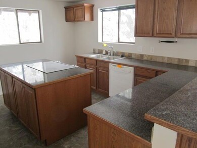 L16004N Kitchen c