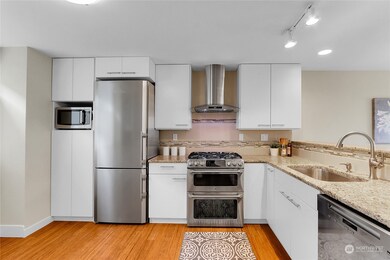 624 Daley St unit 2, Edmonds, WA 98020 - photo 6