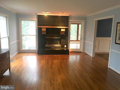 2882 Spring Lakes Dr, Davidsonville, MD 21035 - photo 7