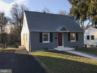 818 Park Ave, Kennett Square, PA 19348 - photo 2