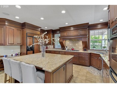 2756 Beacon Hill Dr, West Linn, OR 97068 - photo 7