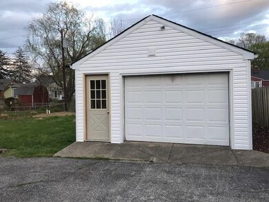 225 S 11th Ave, Beech Grove, IN 46107 - photo 2