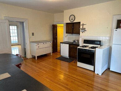 2301 Massachusetts Ave unit 2, Cambridge, MA 02140 - photo 4