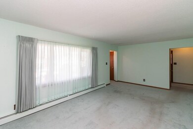 3201 Hull Ave, Des Moines, IA 50317 - photo 5