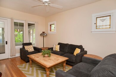 1136 S Scoville Ave, Oak Park, IL 60304 - photo 2