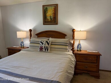 142 Cross Country Ln, Tannersville, PA 18372 - photo 4