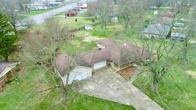 515 Vermillion Ct, Anderson, IN 46012 - photo 5