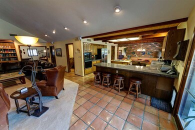 Kitchen - 11