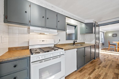 336 Lakeview Rd, Glenburn, ME 04401 - photo 6