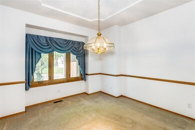 914 N Cedar Downs Cir, Wichita, KS 67235 - photo 2