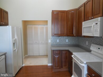 201 Secretariat Dr unit R, Havre de Grace, MD 21078 - photo 2