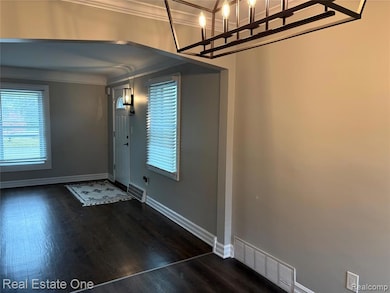 1601 E 4th St, Royal Oak, MI 48067 - photo 5