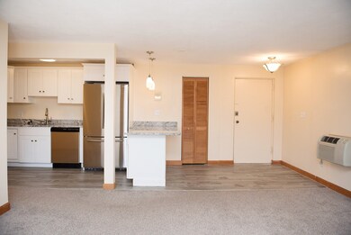 65 Fountain Ln unit 7, South Weymouth, MA 02190 - photo 5