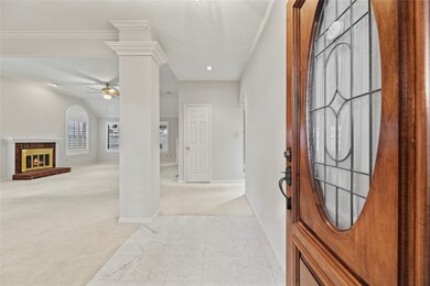 8019 Hidden Oaks Ln, Houston, TX 77095 - photo 3